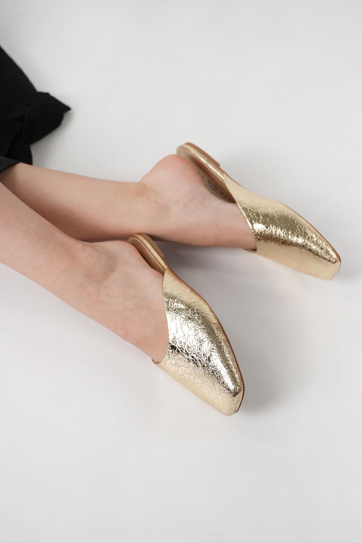 The Evie Kadın Gold Terlik