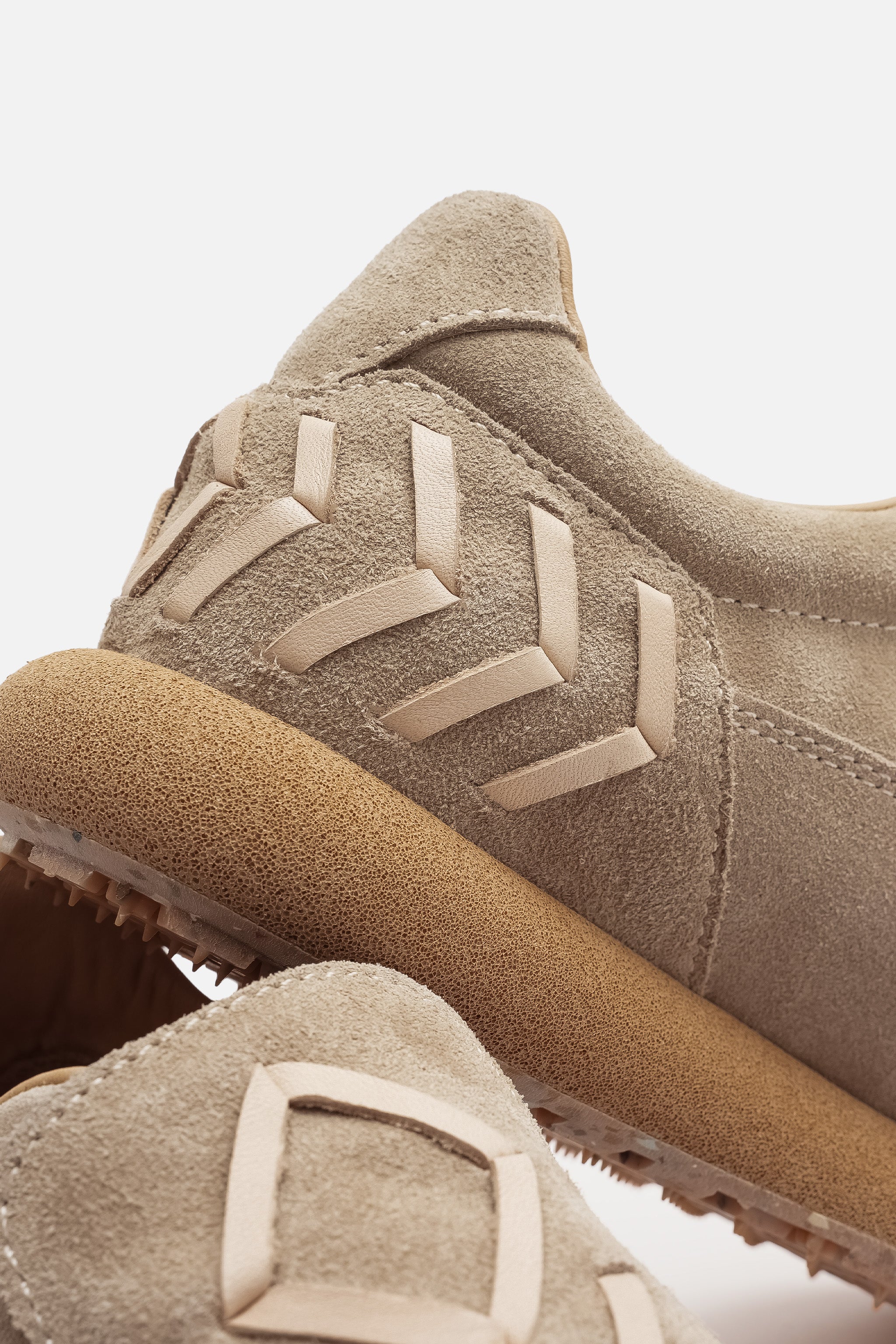 Millie El Örgüsü Özel Tasarım Sneaker