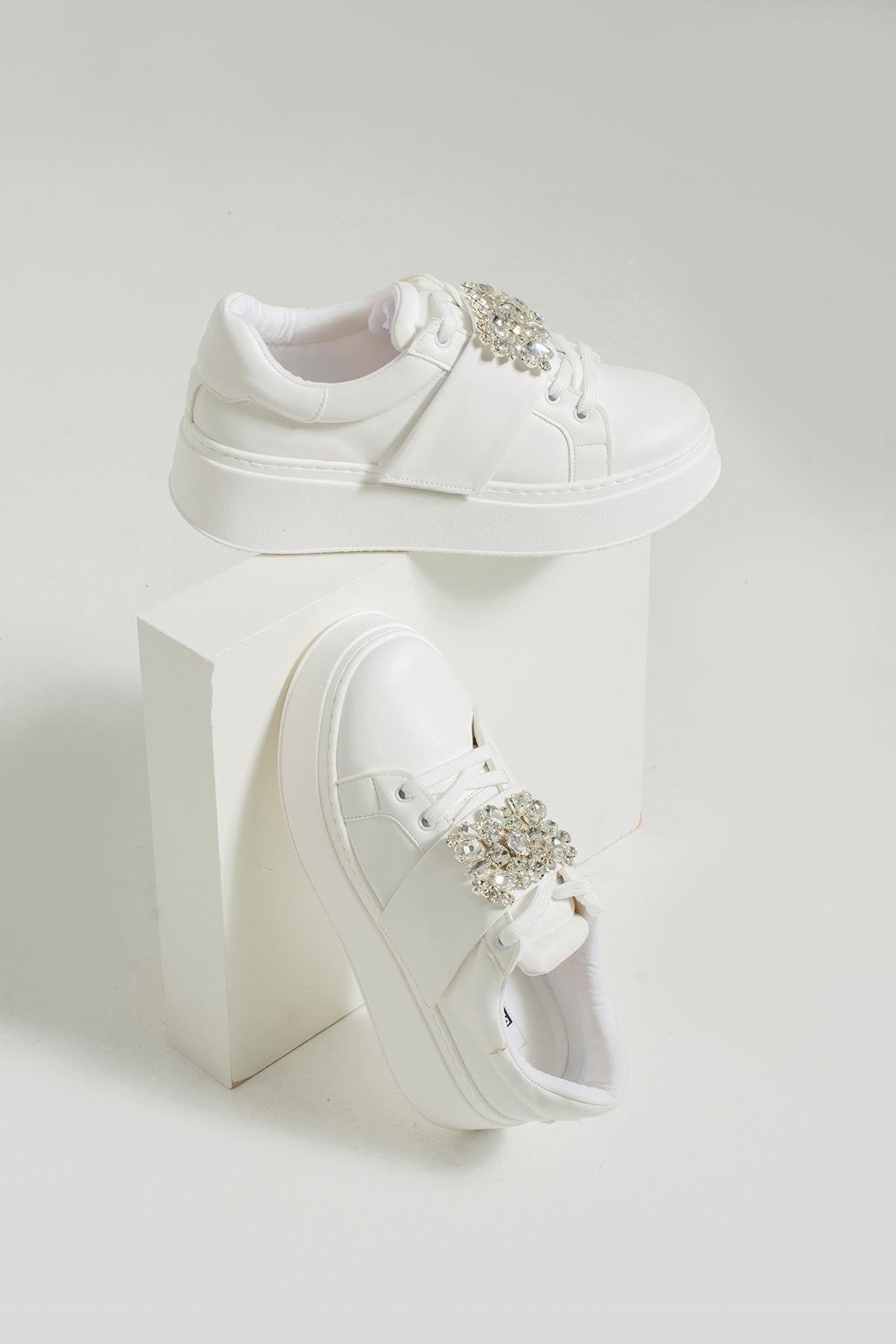STONES MATTWEISS STEIN DETAILS KLETTVERSCHLUSS DAMEN SPORTSCHUH