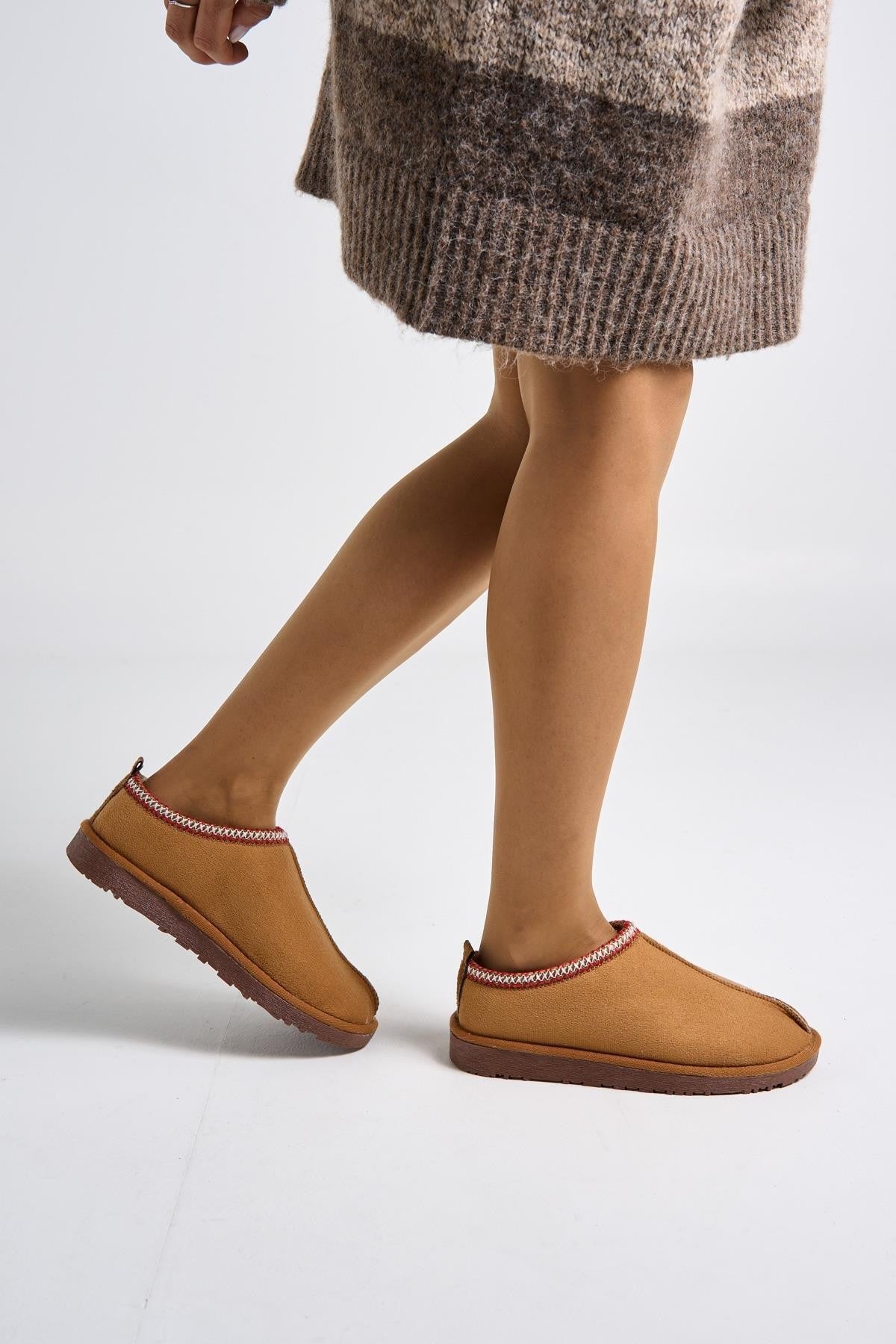 Stella Kadın Taba Süet Dikiş Detaylı Ev Terliği